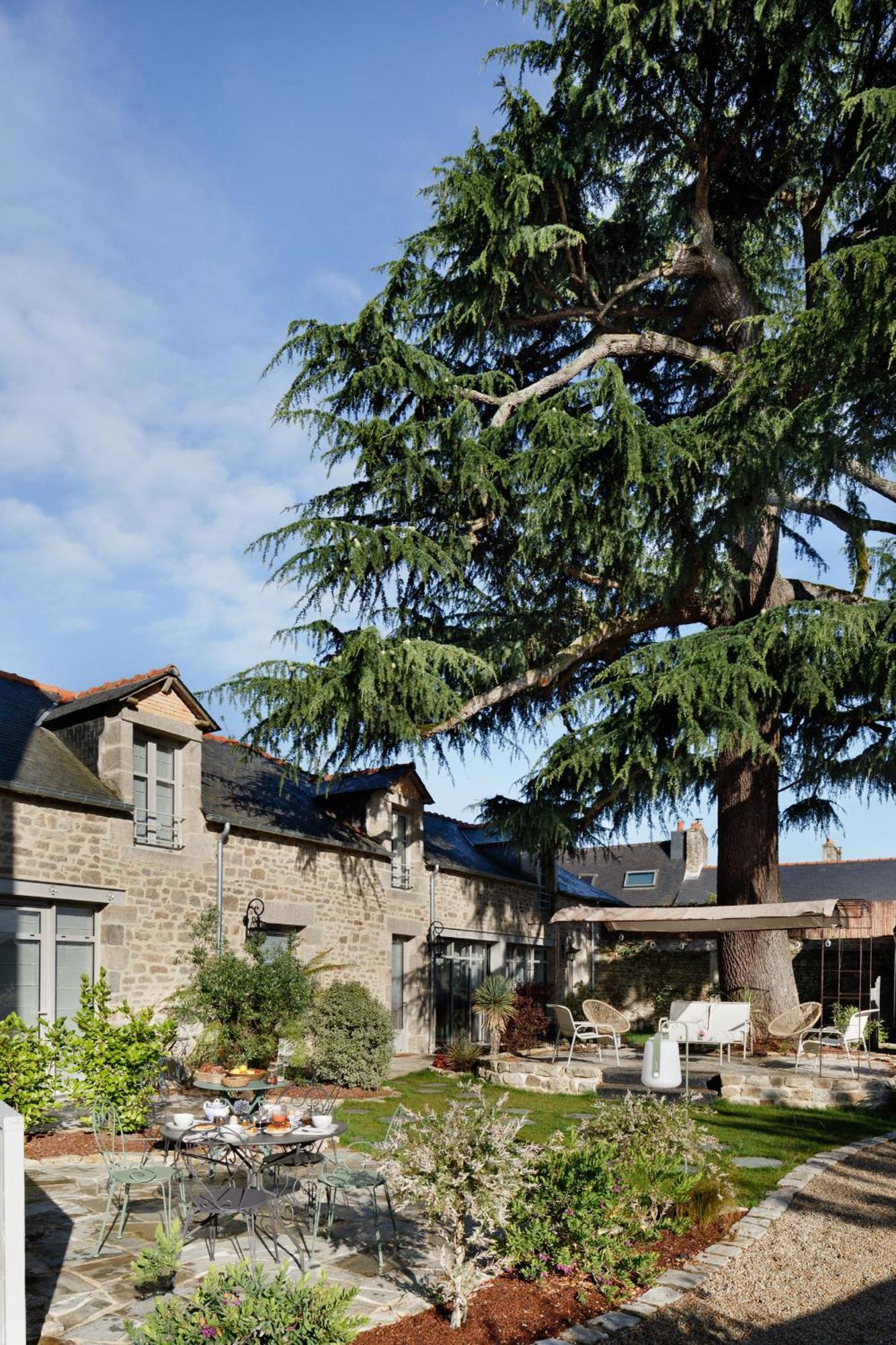 Clos Du Cedre - Chambres D'Hotes D'Exception, Luxury B&B A Dinan Dış mekan fotoğraf